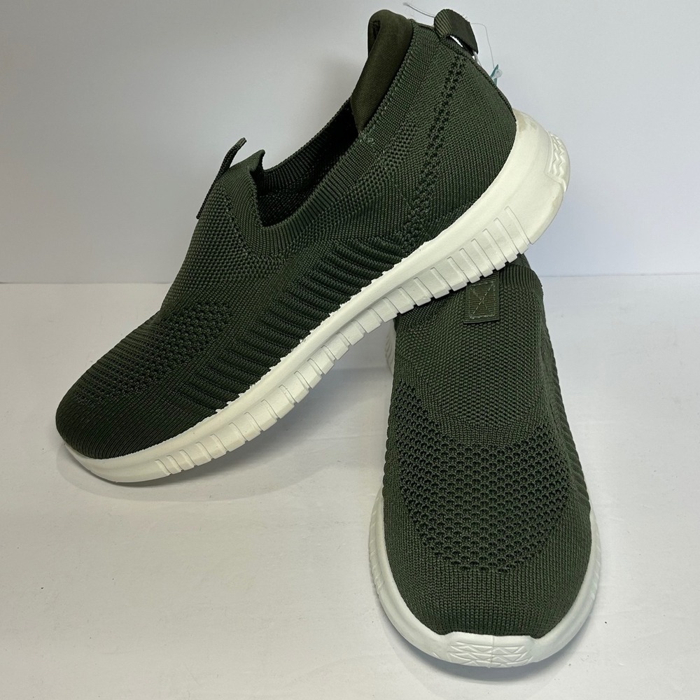 Kinetic Energy Womens Slip On Knit Sneakers Olive Green Memory Foam 7 New